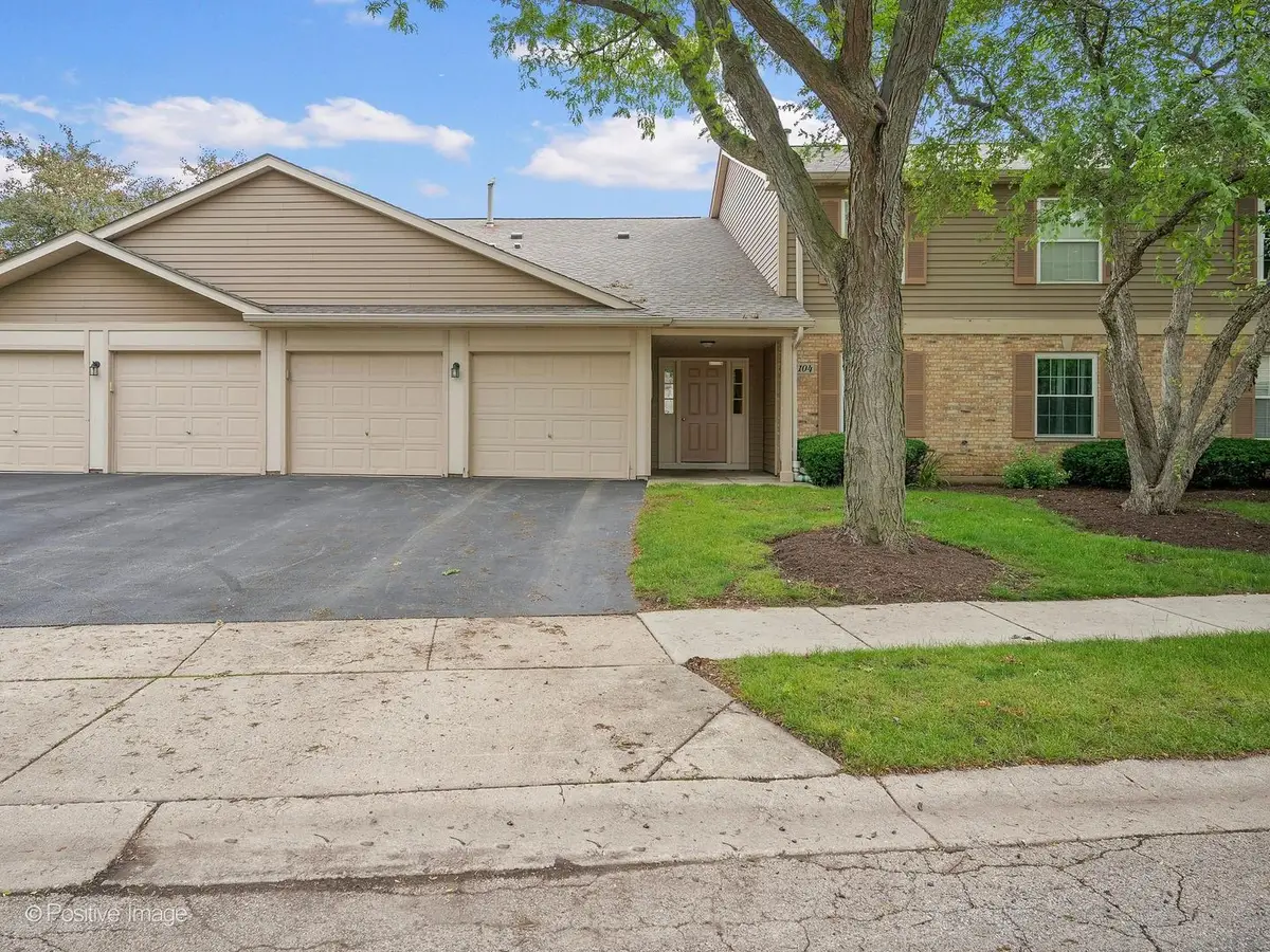 1104 Canterbury Court #D, Elgin, IL 60120 - #1
