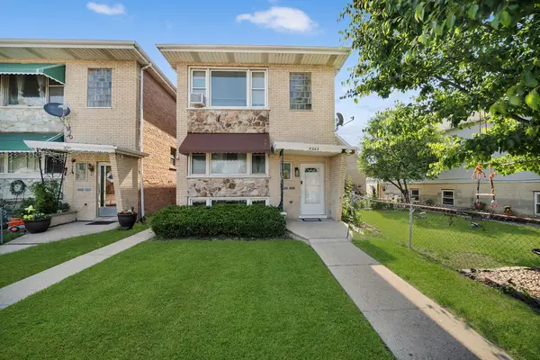 Address Withheld By Seller, Chicago, IL 60632