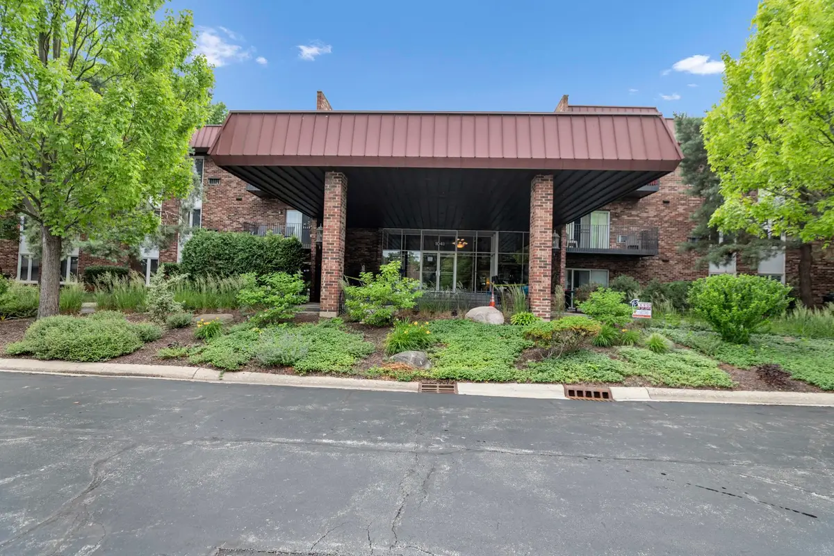 1041 W Ogden Avenue #126, Naperville, IL 60563 - #1