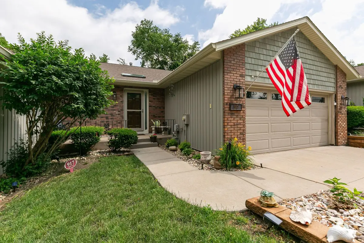 917 23rd Avenue #5, East Moline, IL 61244 - #1