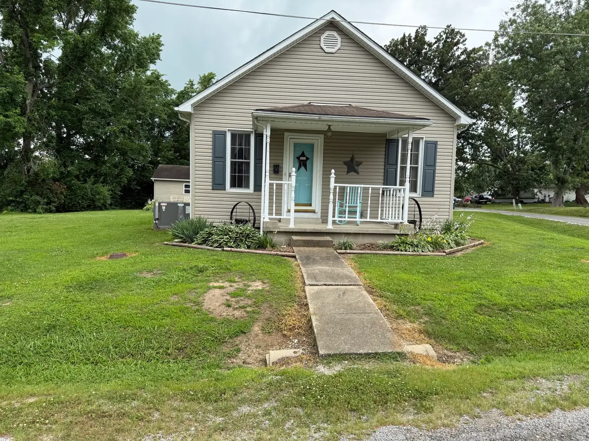 78 Academy Street, Eldorado, IL 62930 - #1