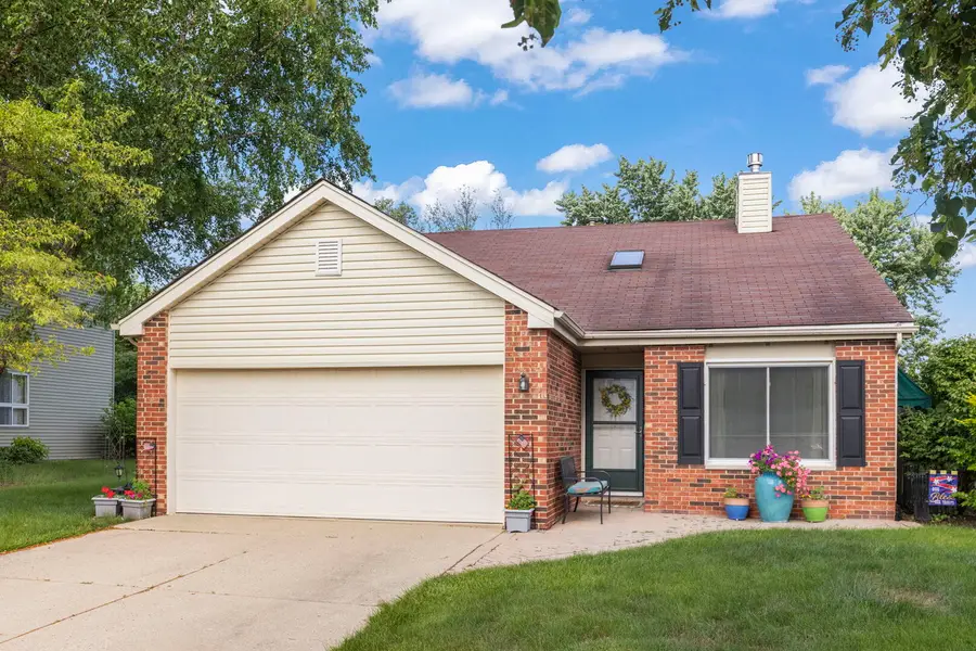 2S111 Waltham Court, Warrenville, IL 60555 - #2