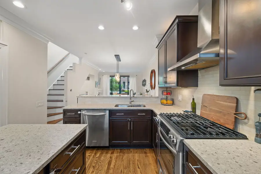 2820 N Greenview Street, Chicago, IL 60657 - #3