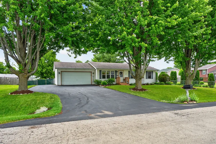 225 Cloud Mist Drive, Capron, IL 61012 - #3