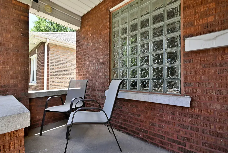3604 N Linder Avenue, Chicago, IL 60641 - #3