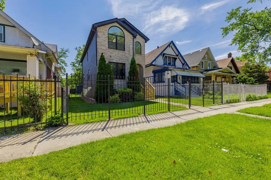 921 N Lorel Avenue, Chicago, IL 60651 - #2