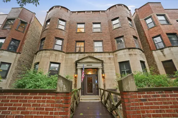 1030 W Byron Street #3W, Chicago, IL 60613