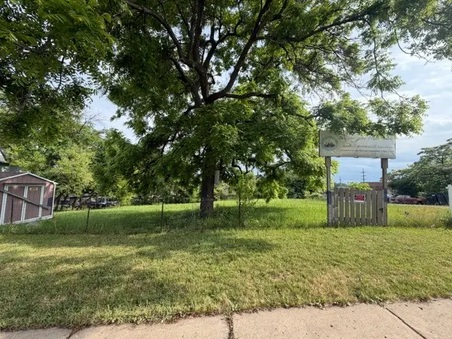 415 Russell Street, Elgin, IL 60120 - #1