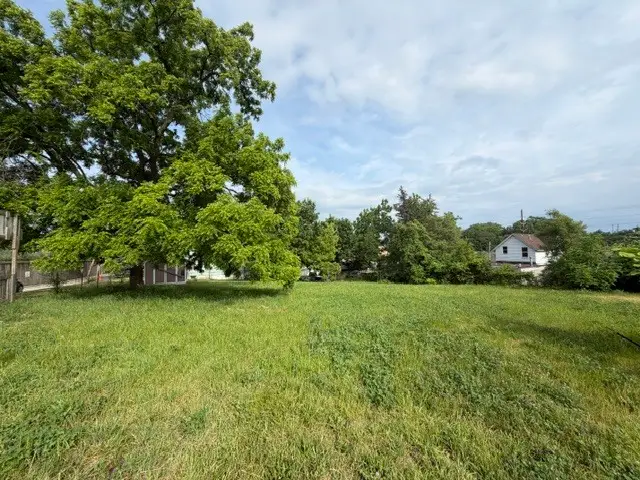415 Russell Street, Elgin, IL 60120 - #3