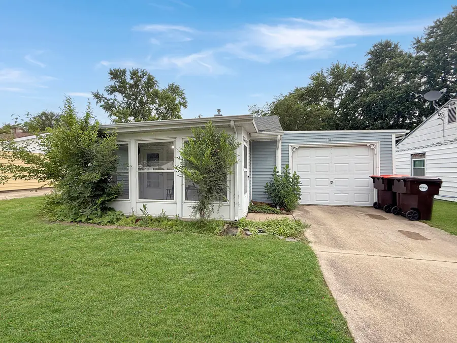 1149 Bel Aire Drive, Rantoul, IL 61866 - #2