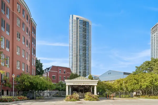 501 N Clinton Street #1806, Chicago, IL 60654