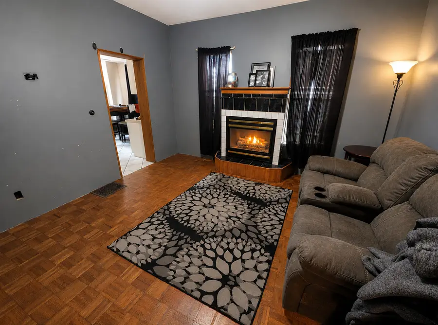 2607 13th Avenue, Moline, IL 61265 - #3