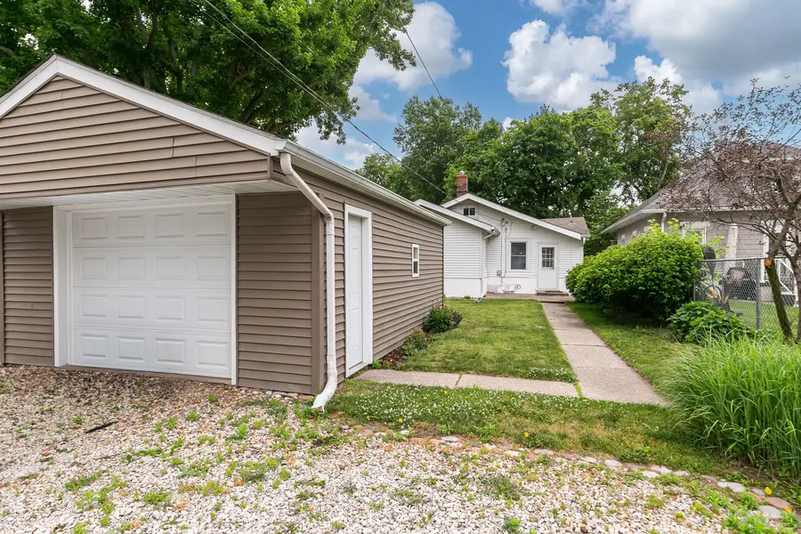 256 7th Street, Silvis, IL 61282 - #2