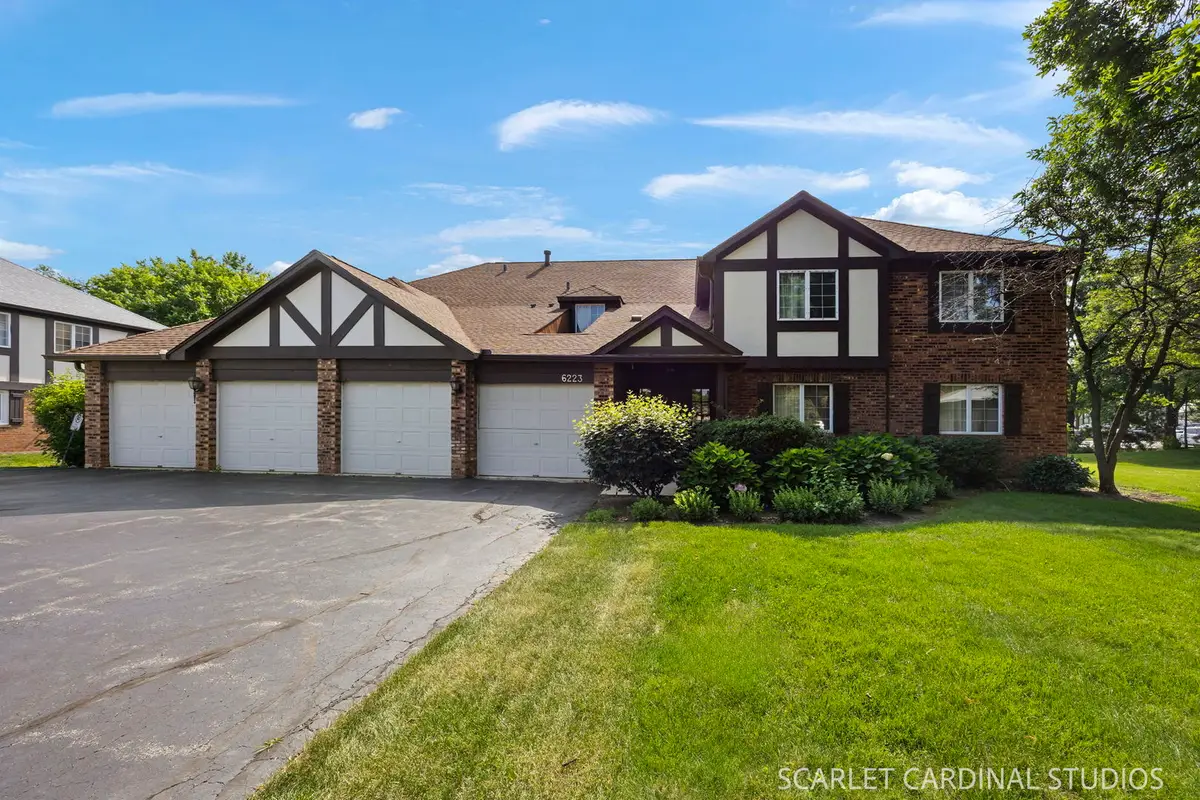 6223 Lake Park Lane #B, Willowbrook, IL 60527 - #1