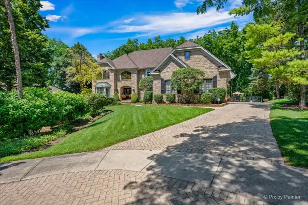 554 W Rosiland Drive N, Palatine, IL 60074