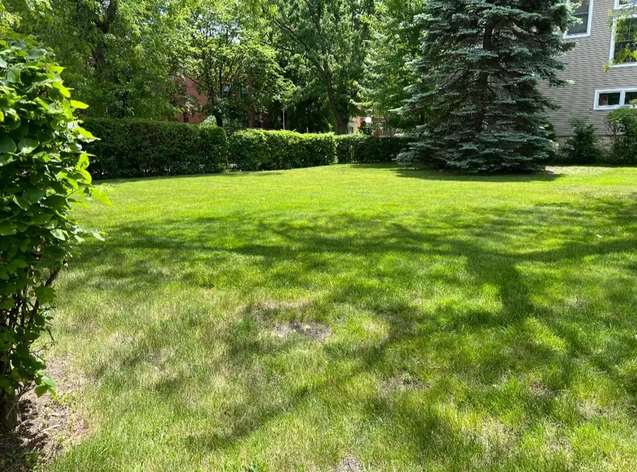 2121 E 72nd Street, Chicago, IL 60649 - #2