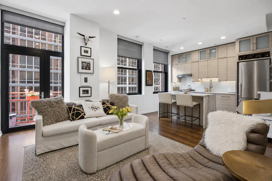 208 W Washington Street #1813, Chicago, IL 60606 - #3