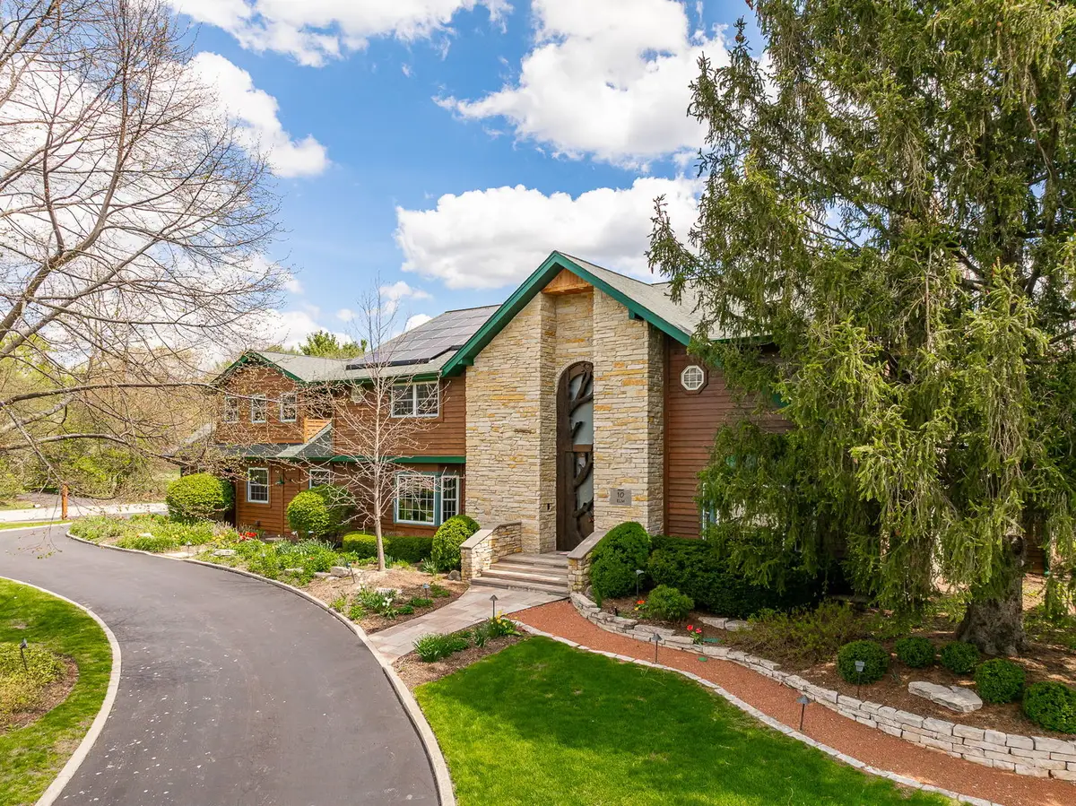 10 Elm Street, Hawthorn Woods, IL 60047 - #1