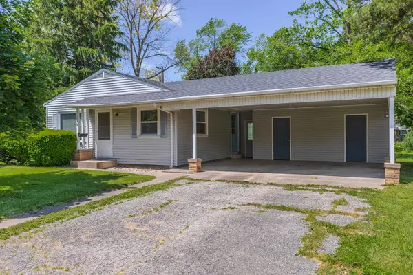 309 W Torrance Avenue, Pontiac, IL 61764