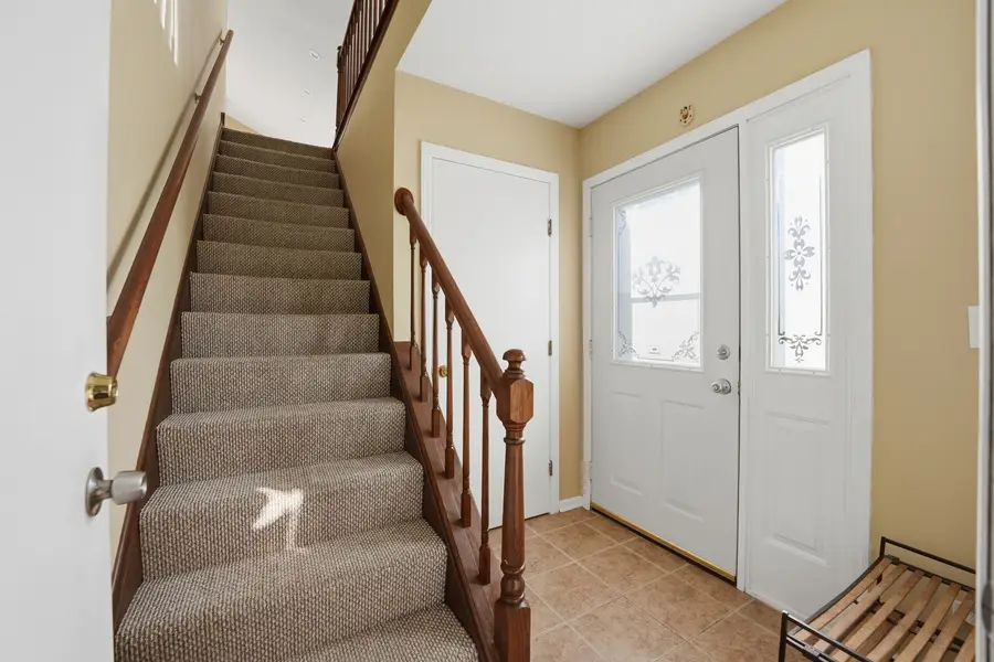 304 University Lane #A, Elk Grove Village, IL 60007 - #3