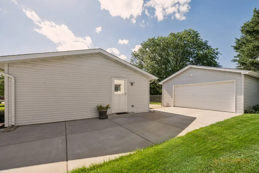 264 Joseph Street, Woodstock, IL 60098 - #2
