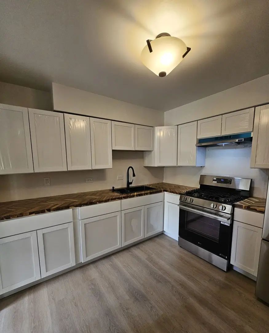 6630 S Brainard Avenue #112, Countryside, IL 60525 - #3
