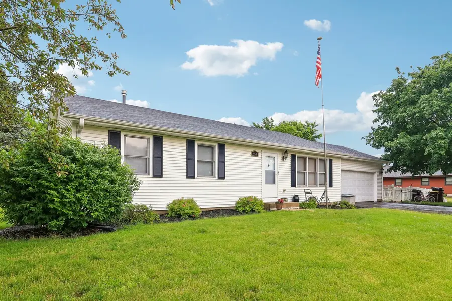 953 N East Street, Marengo, IL 60152 - #2