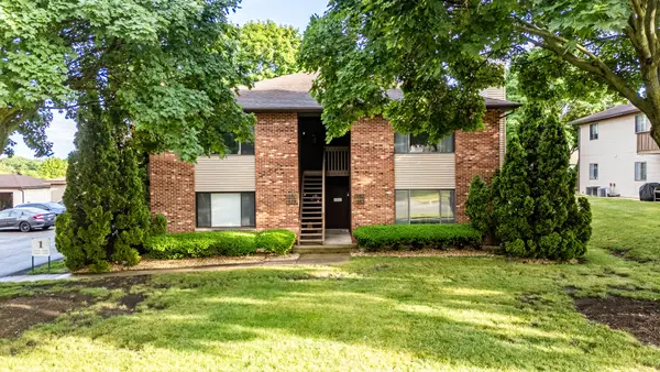 1083 Kane Street #1083, South Elgin, IL 60177