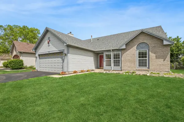 192 Heritage Trail, Hainesville, IL 60030