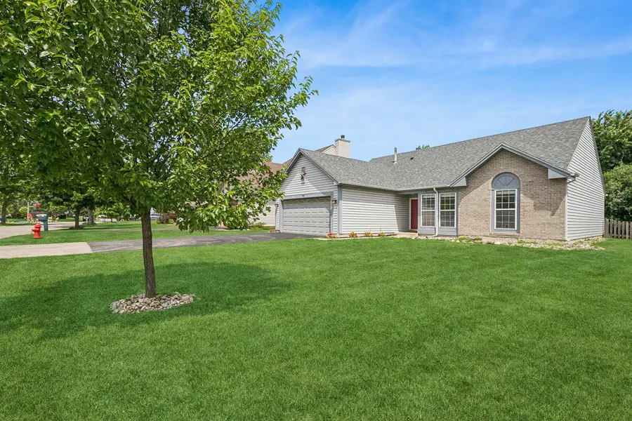 192 Heritage Trail, Hainesville, IL 60030 - #2