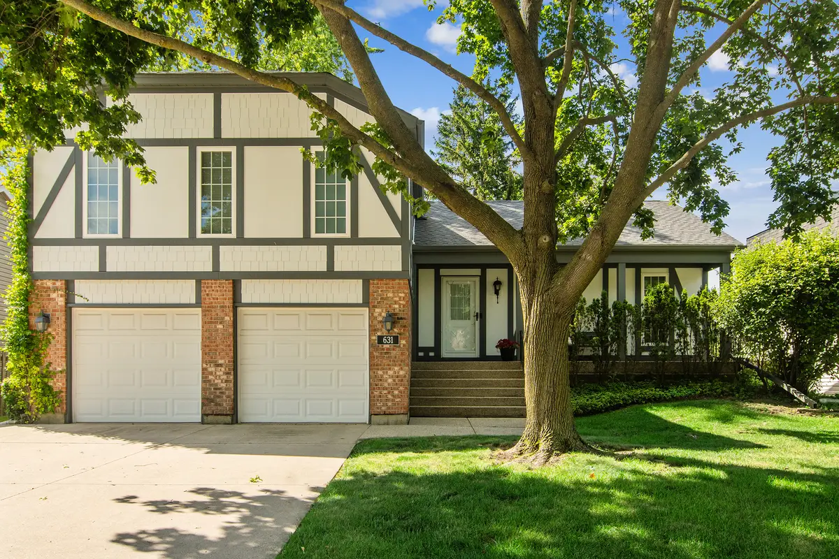 631 Thompson Boulevard, Buffalo Grove, IL 60089 - #1