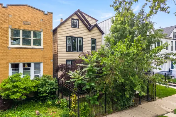 1726 N Sawyer Avenue, Chicago, IL 60647