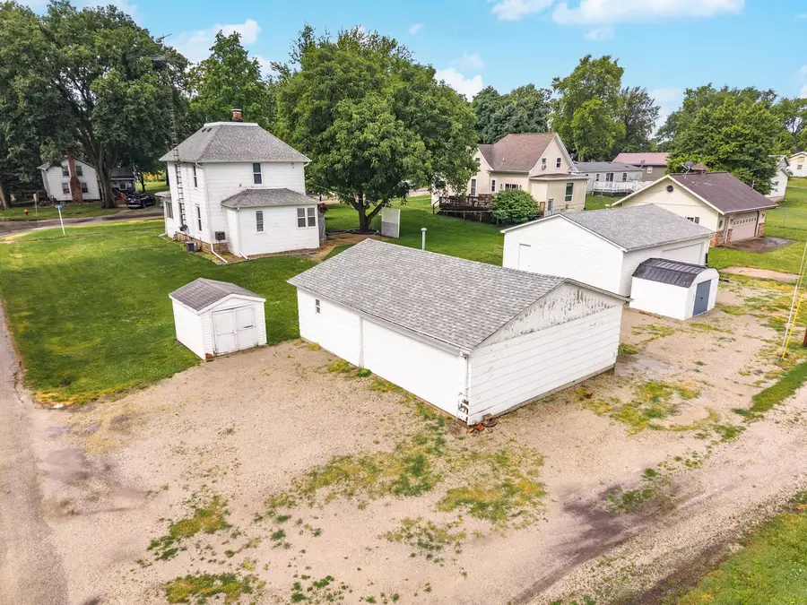 614 E Ash Street, Chatsworth, IL 60921 - #3