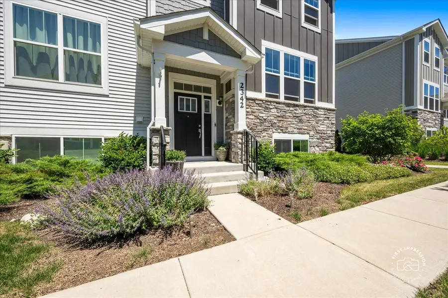 2342 Southwind Boulevard, South Elgin, IL 60177 - #3