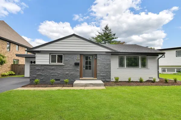 199 S Linden Avenue, Elmhurst, IL 60126