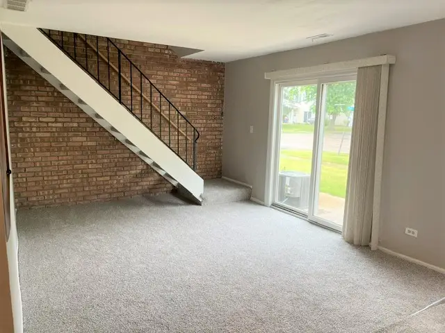 157 Peter Court #B, Bartlett, IL 60103 - #3