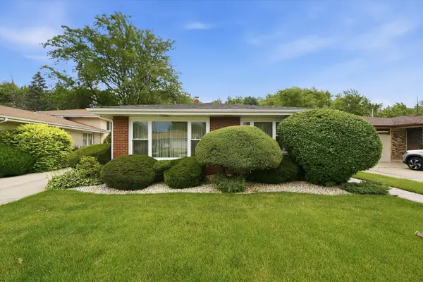16955 S Bernardine Street, Lansing, IL 60438