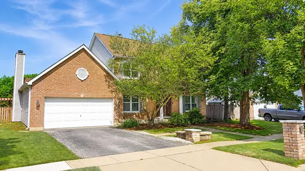 620 Waterfall Lane, Elgin, IL 60124