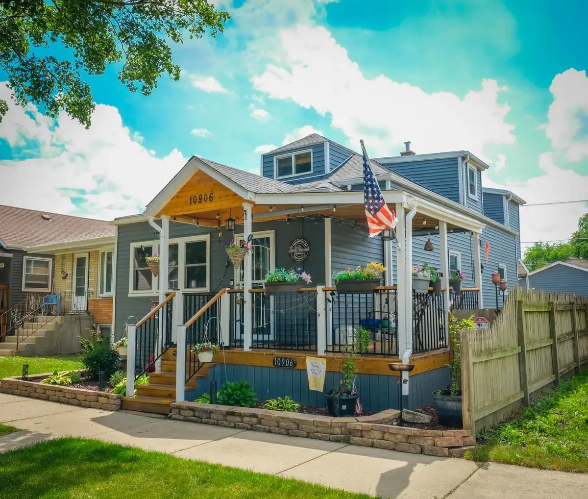 10906 S Troy Street, Chicago, IL 60655 - #1