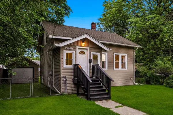 15021 Perry Avenue, South Holland, IL 60473