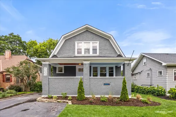 4633 Wolf Road, Western Springs, IL 60558