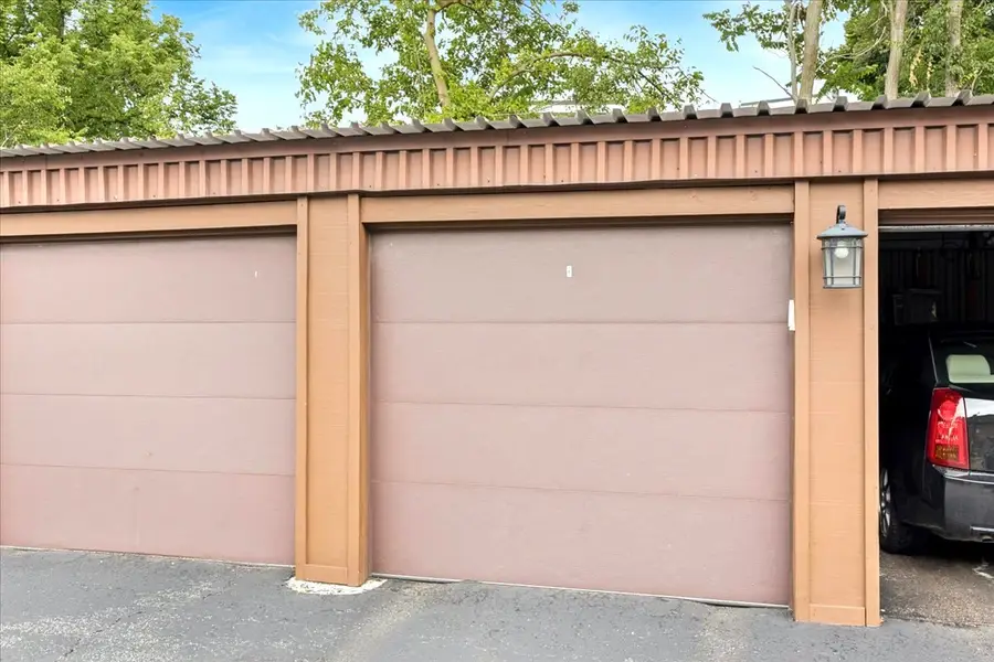 4944 Douglas Road #204, Downers Grove, IL 60515 - #2