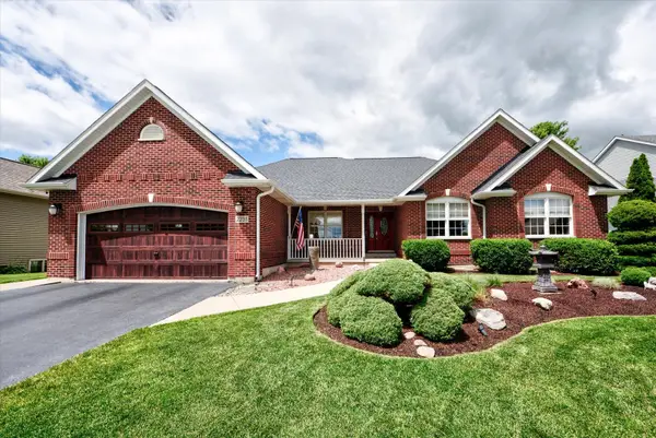 2231 Luther Lowell Lane, Sycamore, IL 60178
