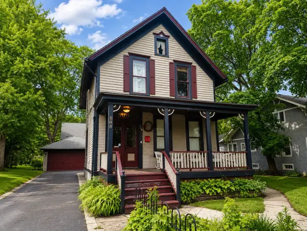 Address Withheld By Seller, Elgin, IL 60120
