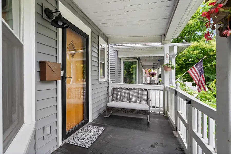2241 W Foster Avenue, Chicago, IL 60625 - #2