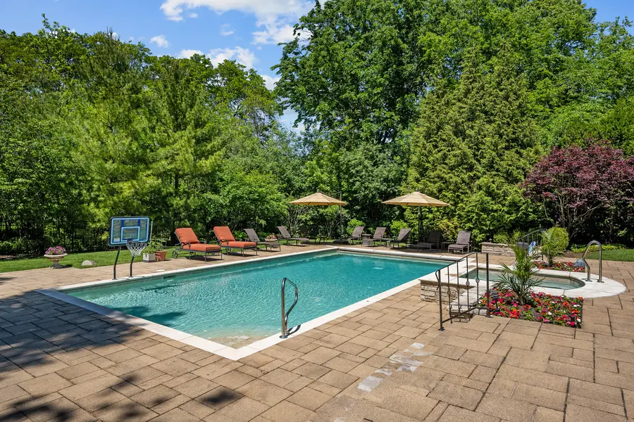 1150 W Keswick Lane W, Lake Forest, IL 60045 - #3