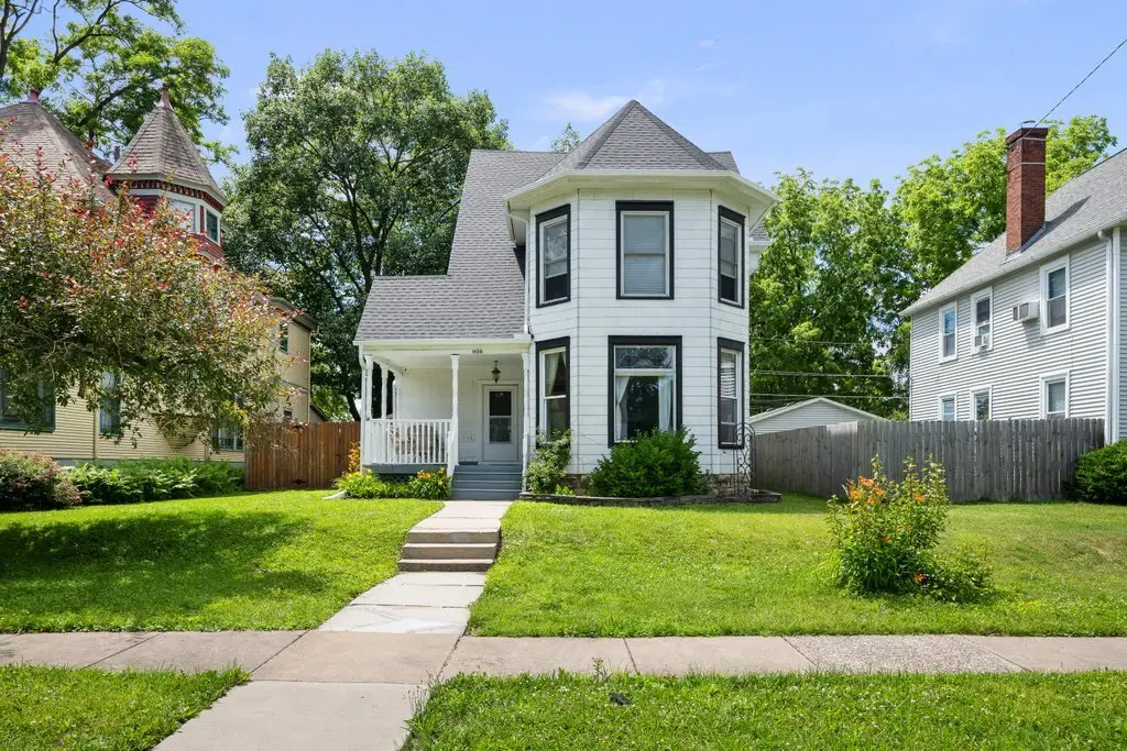 1920 Walling Court, Davenport, IA 52803 - #1