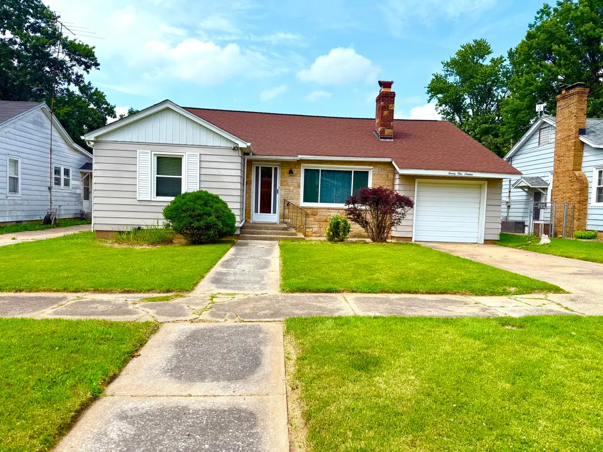 2116 Clay Street, Murphysboro, IL 62966 - #1
