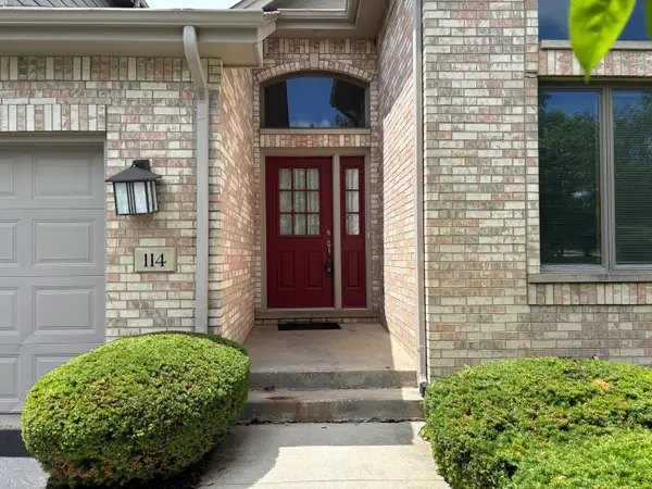 114 Deer Haven Court, Crete, IL 60417