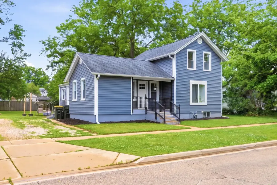 207 E Jefferson Avenue, Hampshire, IL 60140 - #2
